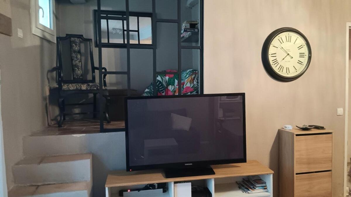 Appartement Pour 4 Personnes Dans Une Rue Tres Calme Saint-Laurent-le-Minier Zewnętrze zdjęcie