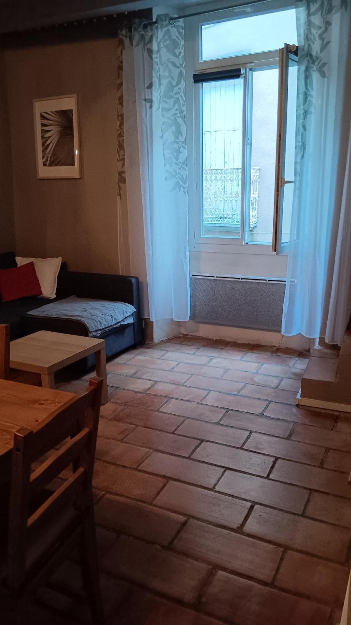 Appartement Pour 4 Personnes Dans Une Rue Tres Calme Saint-Laurent-le-Minier Zewnętrze zdjęcie